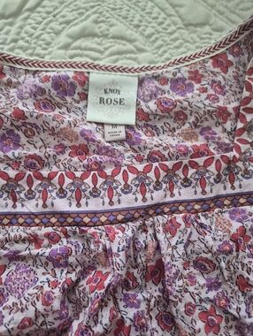 Knox Rose Pink and Purple Floral Peasant Top Medium
